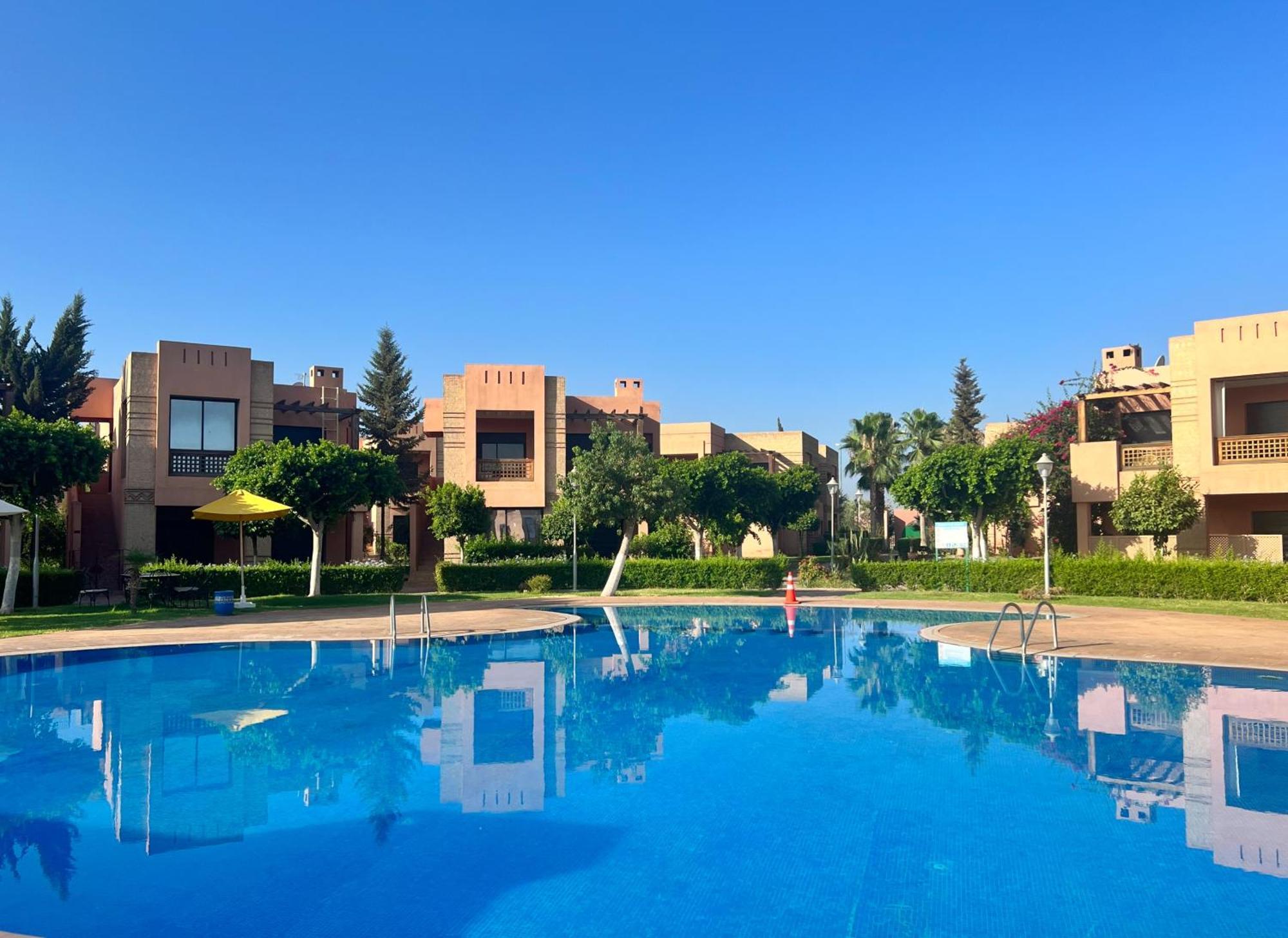 Appartement Luminous With Pool View *
